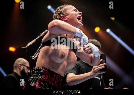 Kingpyn Boxing results: Daniella Hemsley flashes audience